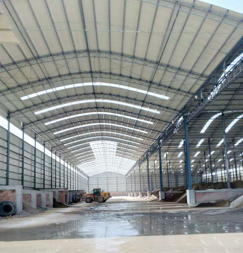 鋼結(jié)構(gòu)廠房建造對焊接技術(shù)的要求很高